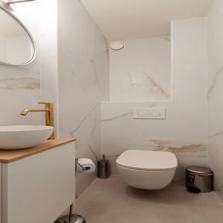 Apartment Golfslag In
